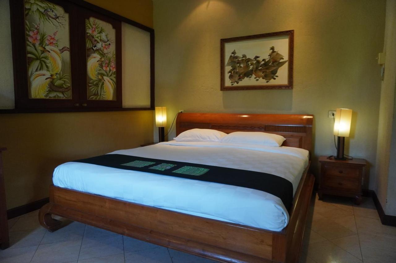 Pondok Agung Bed & Breakfast Нуса Дуа Екстериор снимка