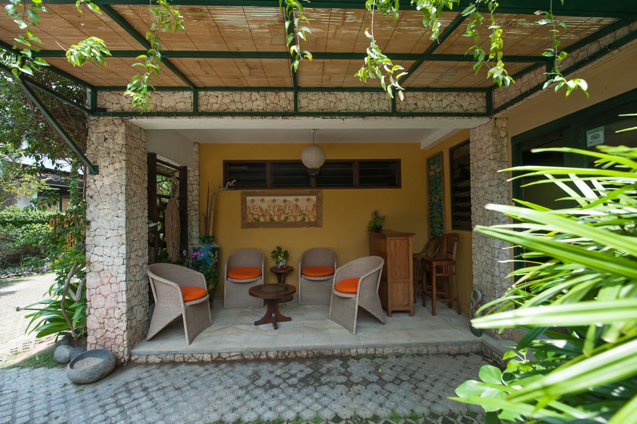 Pondok Agung Bed & Breakfast Нуса Дуа Екстериор снимка