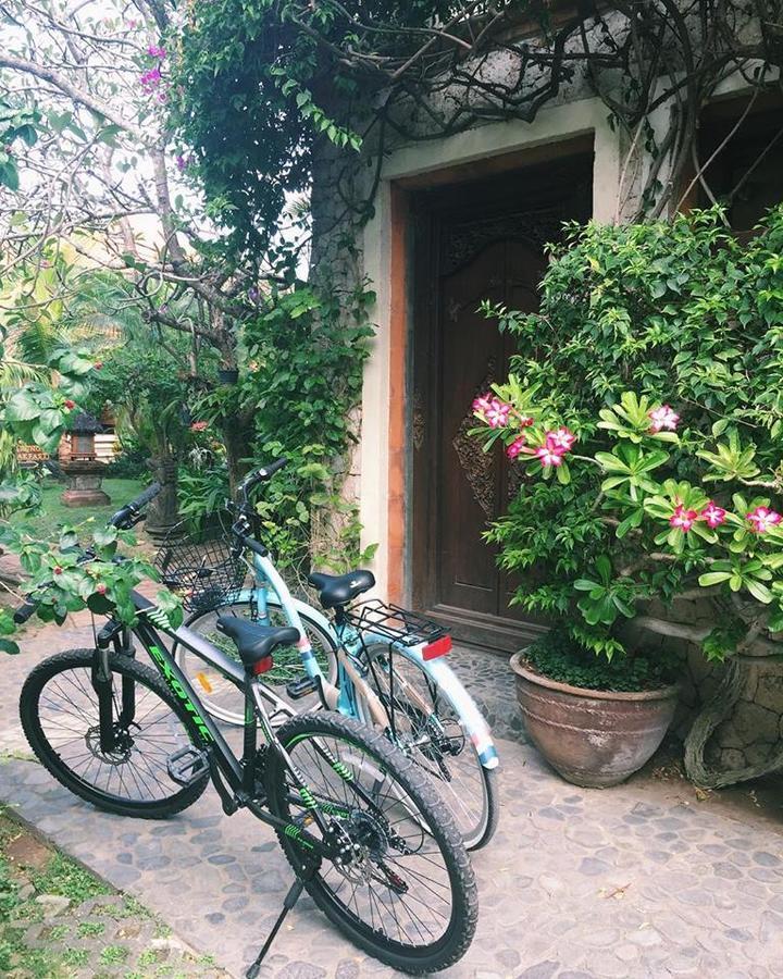 Pondok Agung Bed & Breakfast Нуса Дуа Екстериор снимка