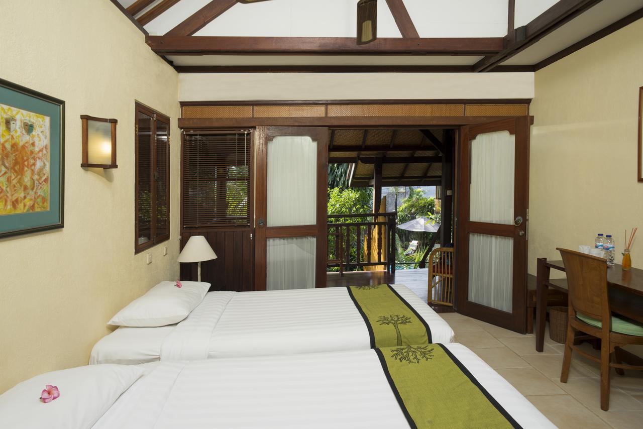 Pondok Agung Bed & Breakfast Нуса Дуа Екстериор снимка