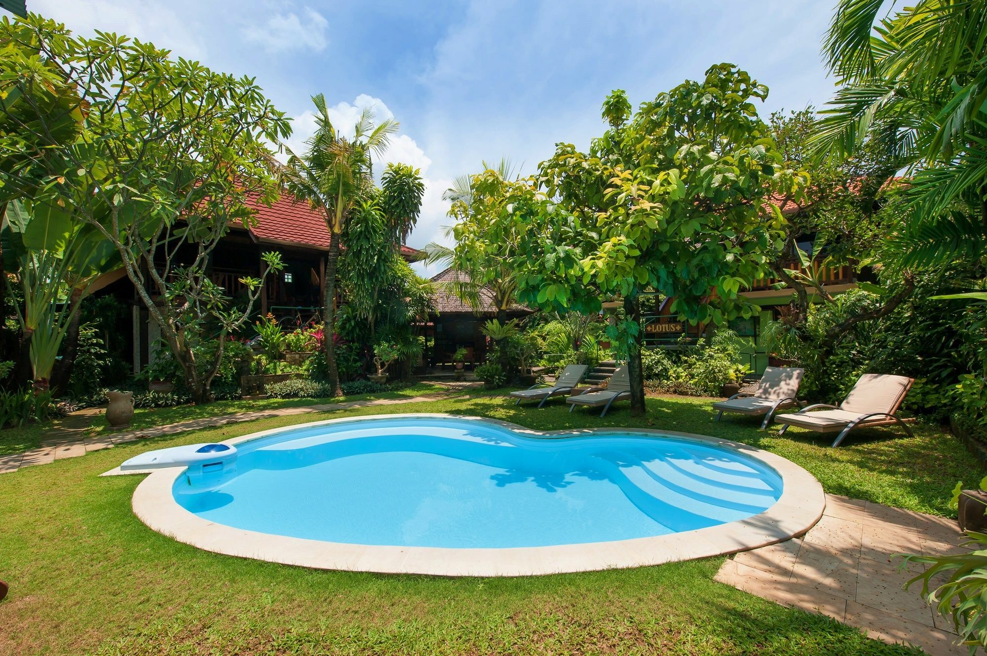 Pondok Agung Bed & Breakfast Нуса Дуа Екстериор снимка